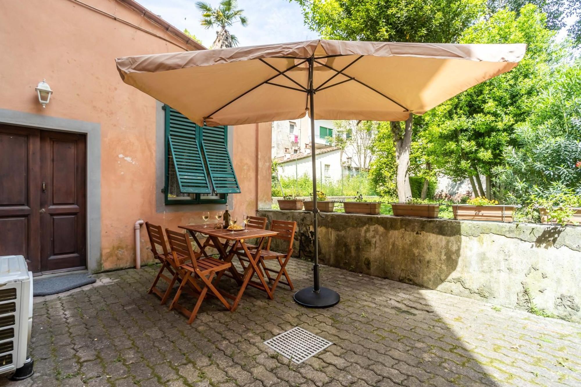 Hostly-Garden House San Lorenzo-Few Steps To Tower Pisa Exterior foto